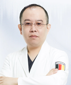 李根